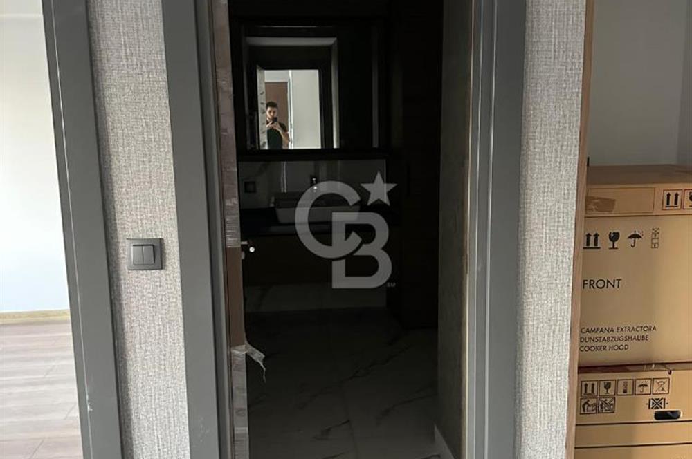 BORNOVA GOLDİVA FAMİLYA'DA KİRALIK 1+1