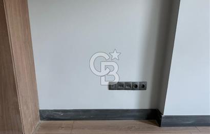 BORNOVA GOLDİVA FAMİLYA'DA KİRALIK 1+1