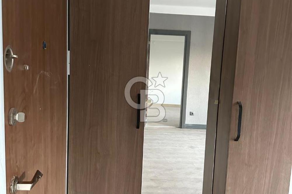 BORNOVA GOLDİVA FAMİLYA'DA KİRALIK 1+1