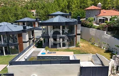 Muğla Dalaman da Satılık Havuzlu Lüks Villa