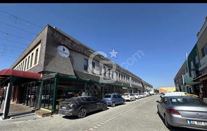 Güzelyurt Statü Çarşı Satılık Teraslı Ofis Katı