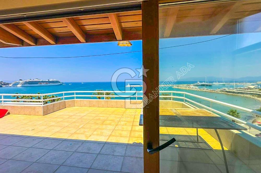 Kuşadası Kordon’da Panoramik Deniz Manzaralı Çatı Dubleks
