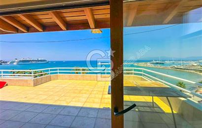 Kuşadası Kordon’da Panoramik Deniz Manzaralı Çatı Dubleks