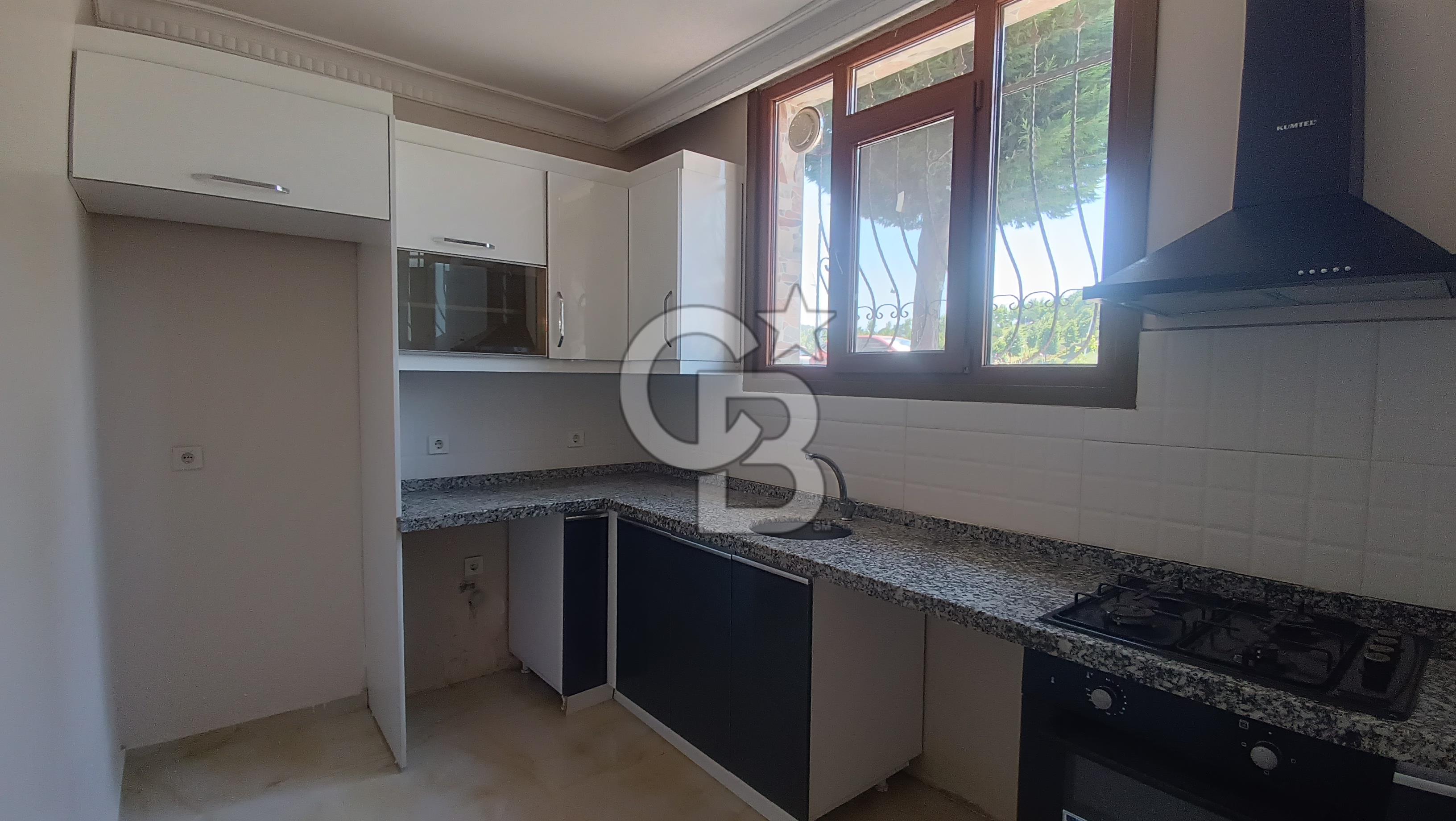 ARNAVUTKÖY MERTO YAKIN SATILIK DAİRE