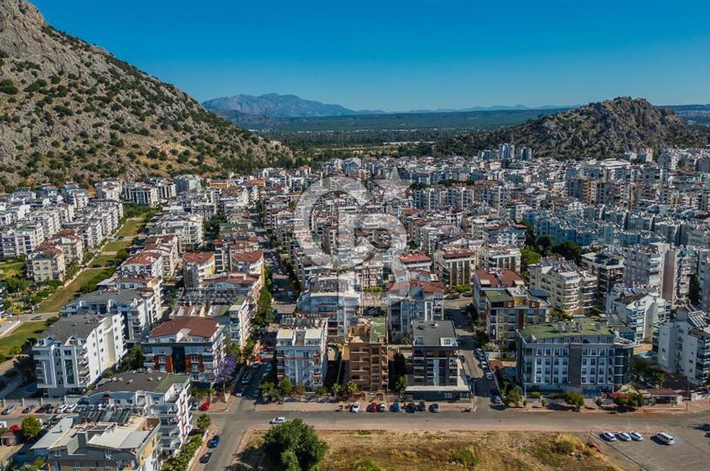 HURMA’DA HAVUZLU BİNADA SATILIK ARA KAT 2+1 DAİRE
