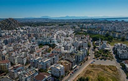 HURMA’DA HAVUZLU BİNADA SATILIK ARA KAT 2+1 DAİRE