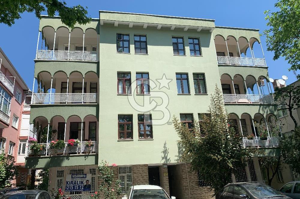 MEBUSEVLERİ ŞEREFLİ SOKAKTA YÜKŞEK GİRİŞ YAPILI 3+1 SATILIK OFİS