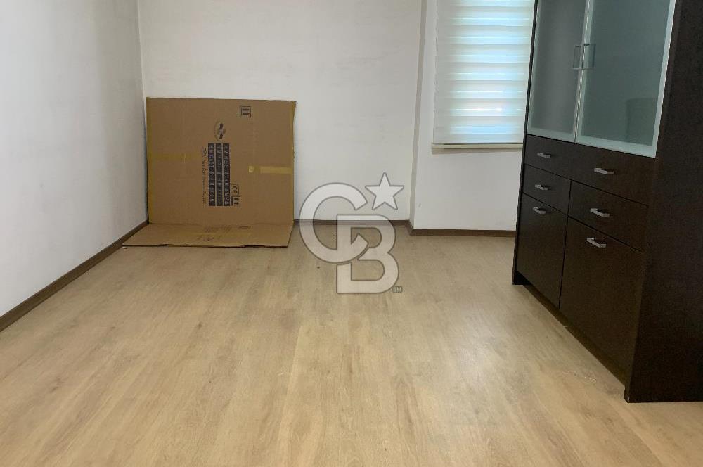 MEBUSEVLERİ ŞEREFLİ SOKAKTA YÜKŞEK GİRİŞ YAPILI 3+1 SATILIK OFİS