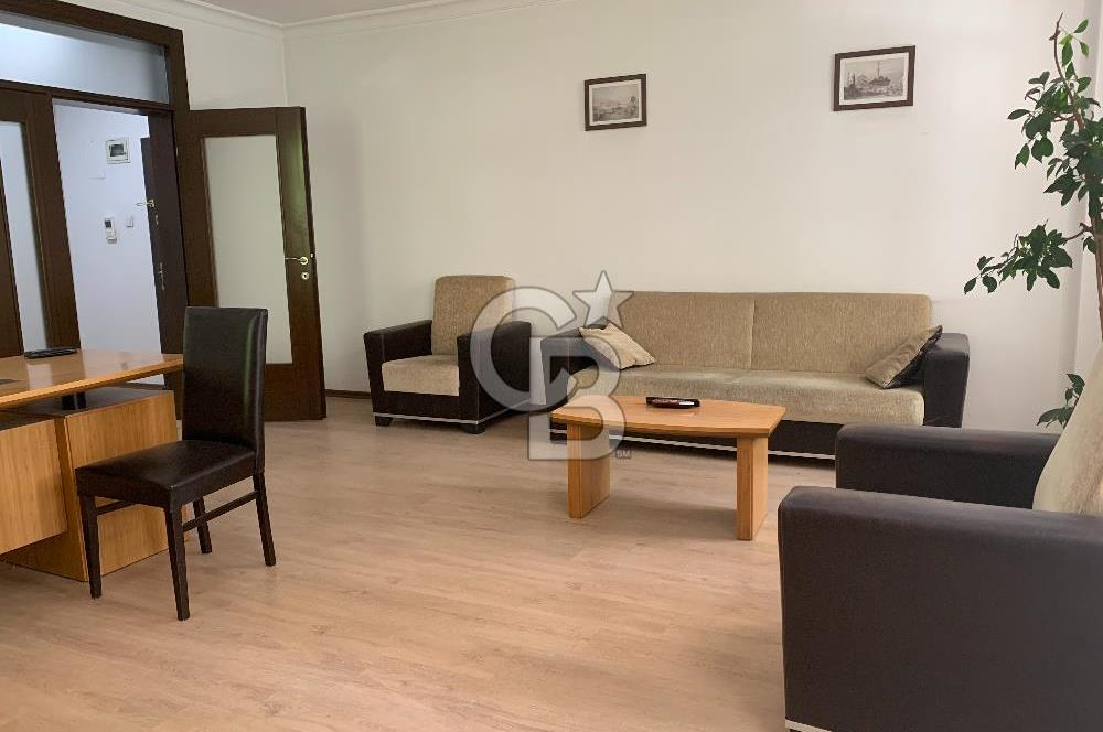MEBUSEVLERİ ŞEREFLİ SOKAKTA YÜKŞEK GİRİŞ YAPILI 3+1 SATLIK DAİRE