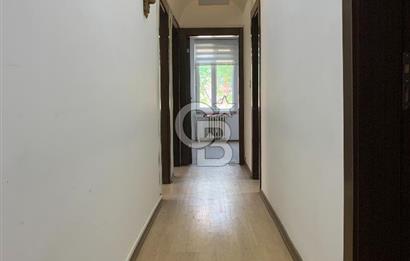 MEBUSEVLERİ ŞEREFLİ SOKAKTA YÜKŞEK GİRİŞ YAPILI 3+1 SATLIK DAİRE
