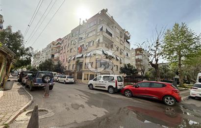 YILDIZ MAH. MERKEZİ KONUMDA SATILIK KÖŞE DÜKKAN