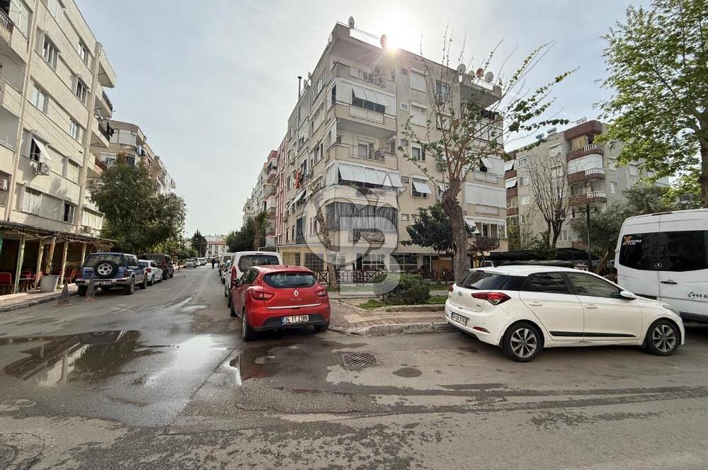 YILDIZ MAH. MERKEZİ KONUMDA SATILIK KÖŞE DÜKKAN