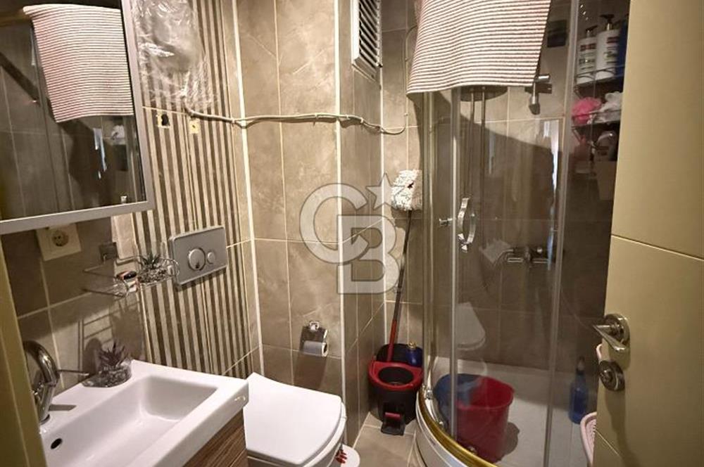HURMA’DA HAVUZLU BİNADA SATILIK ARA KAT 2+1 DAİRE