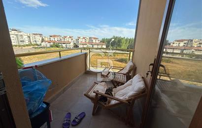 HURMA’DA HAVUZLU BİNADA SATILIK ARA KAT 2+1 DAİRE