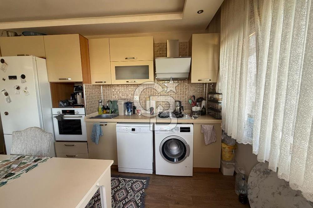HURMA’DA HAVUZLU BİNADA SATILIK ARA KAT 2+1 DAİRE
