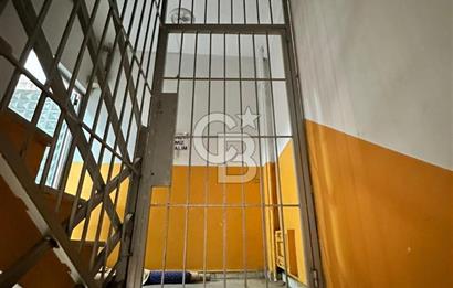 Seyrantepe'de kiralık iş yeri / ofis katı