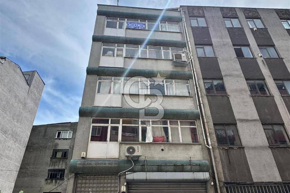 Seyrantepe'de kiralık iş yeri / ofis katı