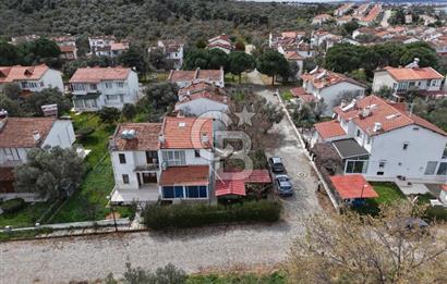 Ayvalık Sahilkent Denize Yürüme Mesafesi Yazlık Villa