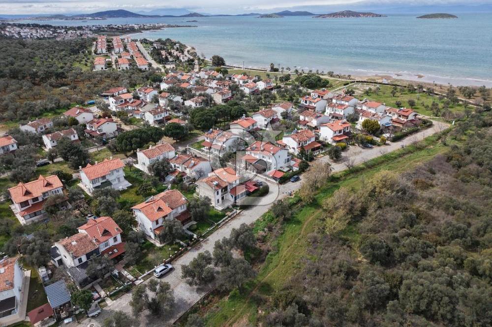 Ayvalık Sahilkent Denize Yürüme Mesafesi Yazlık Villa
