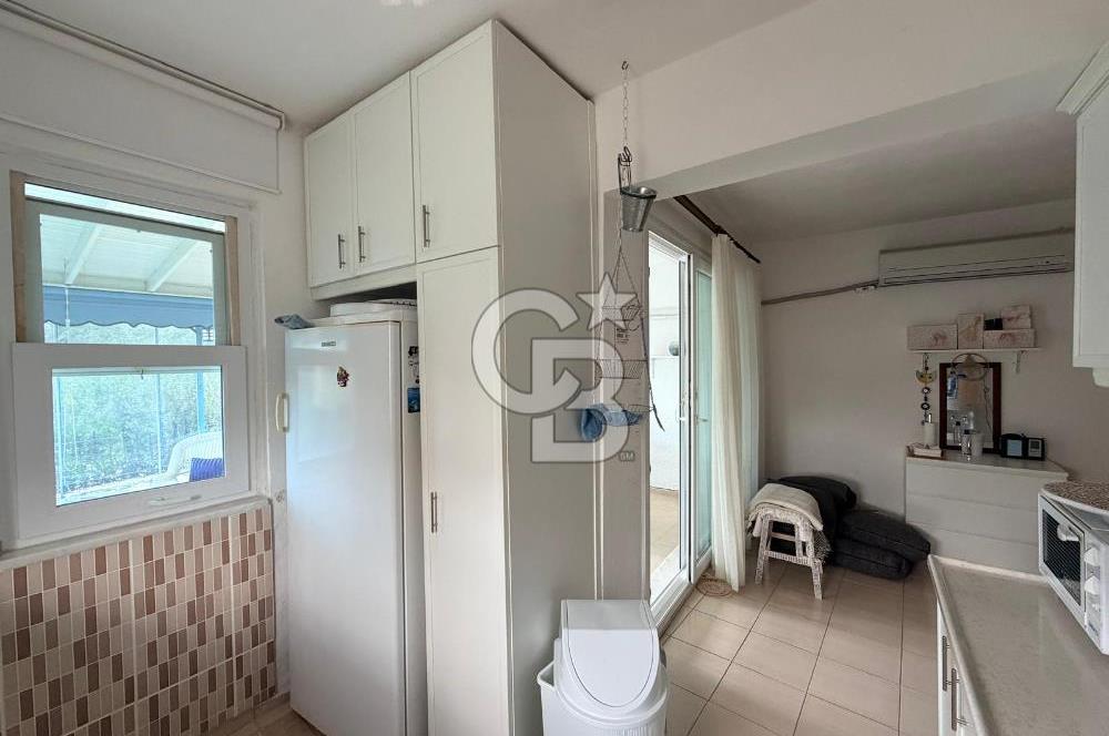 Ayvalık Sahilkent Denize Yürüme Mesafesi Yazlık Villa