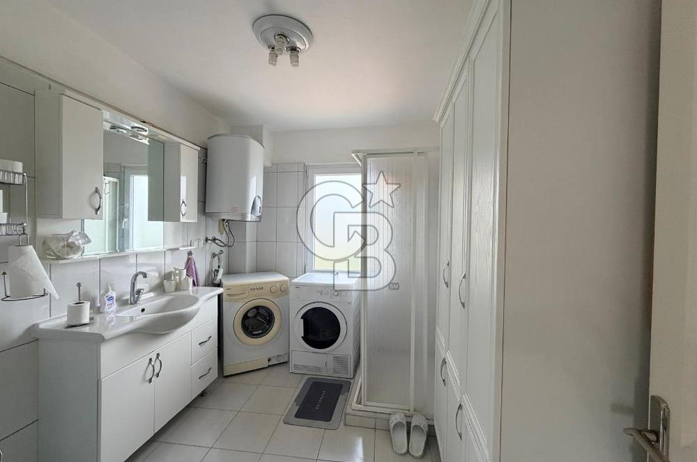 Ayvalık Sahilkent Denize Yürüme Mesafesi Yazlık Villa