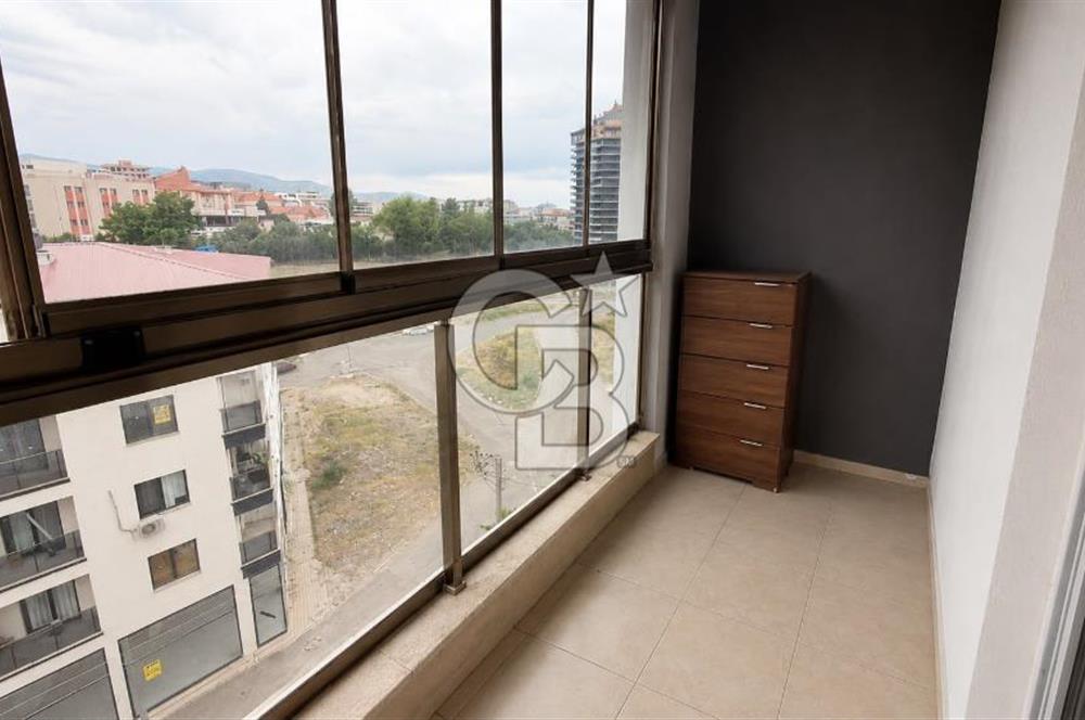 Menemen Zeytin Evleri Sitesinde Satılık 3+1 Havuzlu Daire