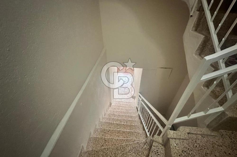 BORNOVA ALTINDAĞ ZAFER MAHALLESİ’NDE KİRALIK 3+1 DAİRE