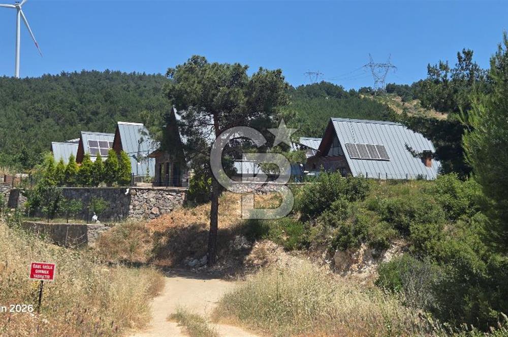 BORNOVA YAKAKÖY PARSELLİ SATILIK 401 M2 ARSA