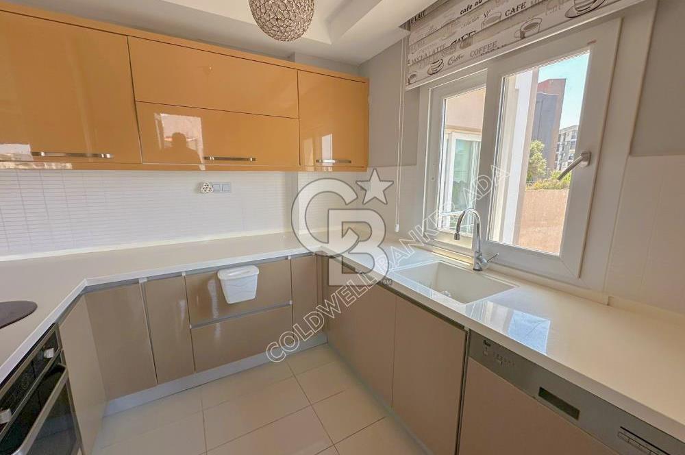 Kuşadası Ege Mahallesi Eşyalı Kiralık Daire 