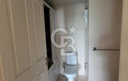Karşıyaka Oyak Sitesinde Deniz Şehir Doğa Manzaralı Kiralık Daire.