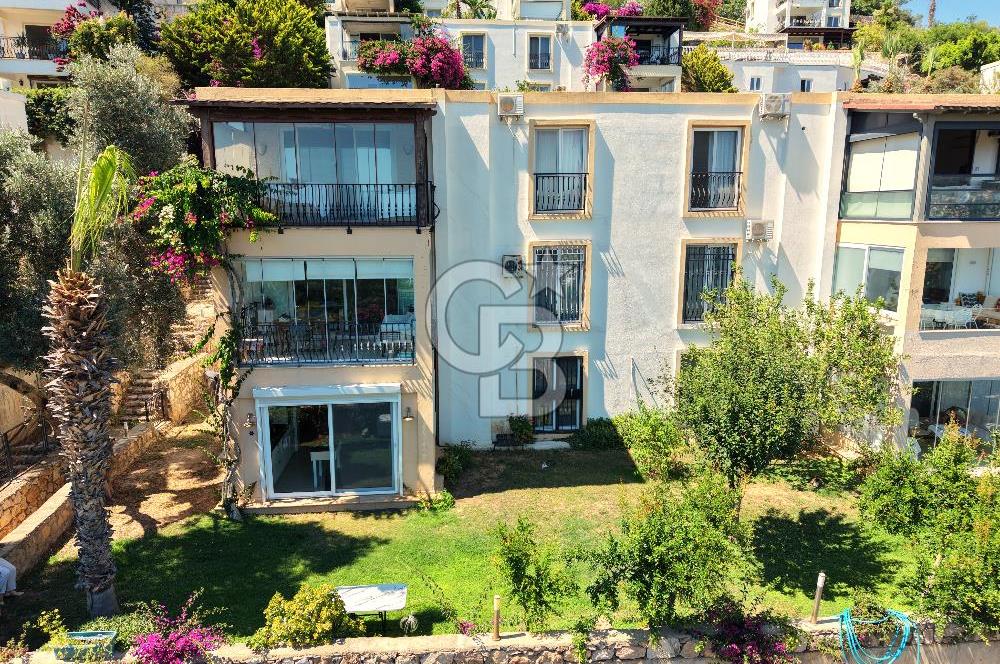 Bodrum Merkez'de Satılık Geniş Site İçi 2+1 Bahçe Katı Daire