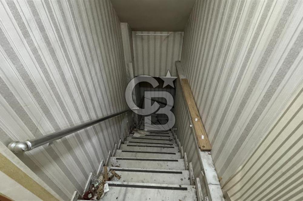 BURSA OSMANGAZİ ALTIPARMAK CADDESİ KİRALIK DÜKKAN + OFİS KATLARI