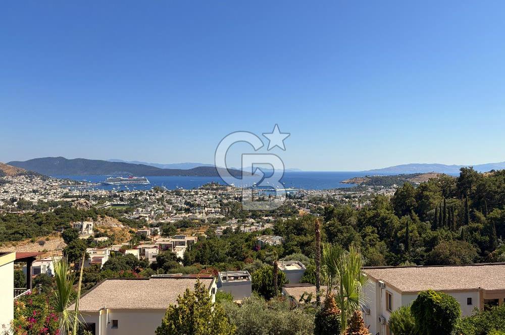 Bodrum Merkez'de Satılık Geniş Site İçi 2+1 Bahçe Katı Daire