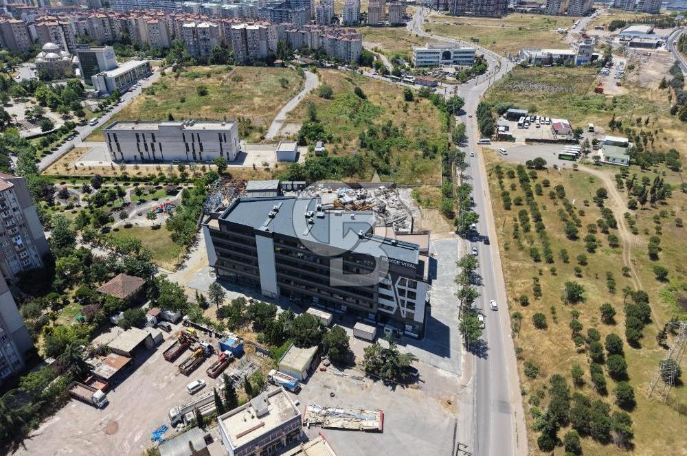 GEBZE MUTLUKENT'TE GÖKÇE VİTAL PLAZA'DA Net800m² KİRALIK DÜKKAN