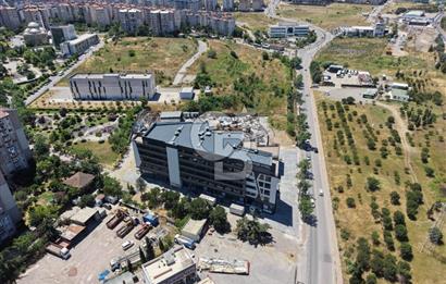 GEBZE MUTLUKENT'TE GÖKÇE VİTAL PLAZA'DA Net800m² KİRALIK DÜKKAN