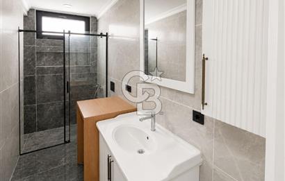 Kartal Kordonboyu Satılık Deniz Manzaralı 2+1 Lüks Daire