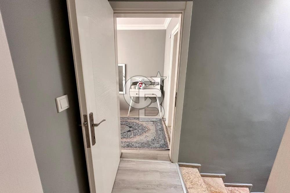 BORNOVA İNÖNÜ MAHALLESİ’NDE EŞYALI 2+1 DUBLEKS FIRSATI!