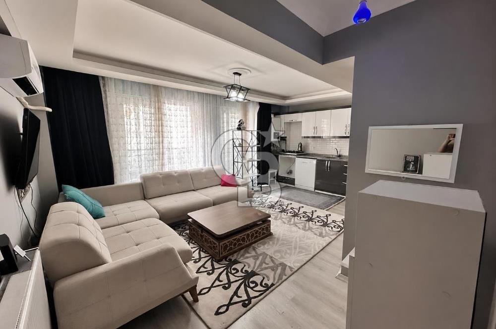 BORNOVA İNÖNÜ MAHALLESİ’NDE EŞYALI 2+1 DUBLEKS FIRSATI!