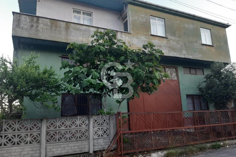 YENİKÖY'DE GÖL MANZARALI SATILIK MÜSTAKIL DEPOLU EV!.