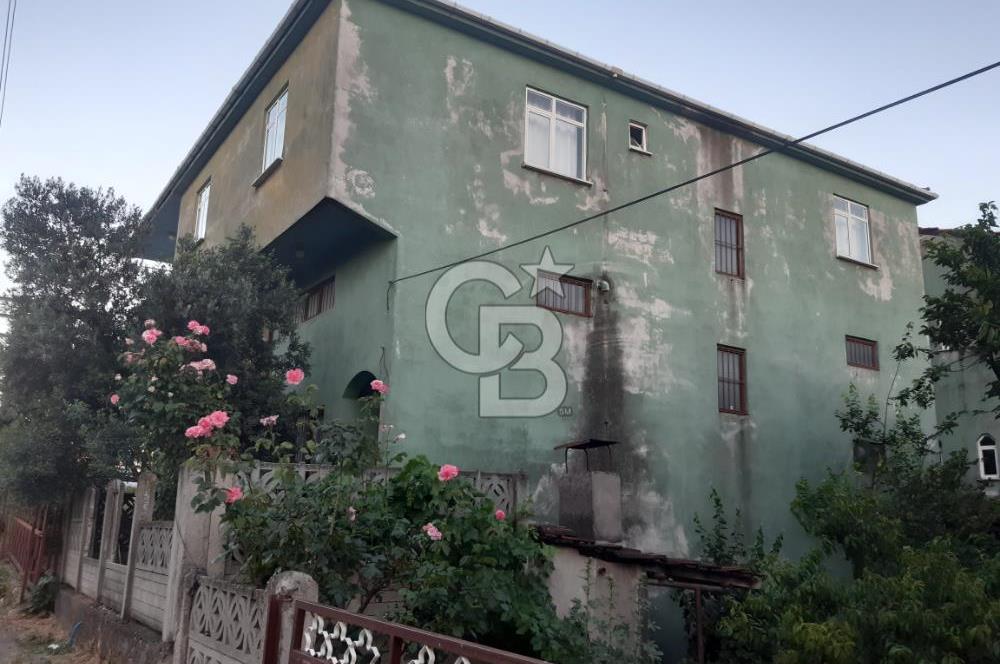 YENİKÖY'DE GÖL MANZARALI SATILIK MÜSTAKIL DEPOLU EV!.