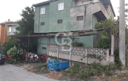 YENİKÖY'DE GÖL MANZARALI SATILIK MÜSTAKIL DEPOLU EV!.