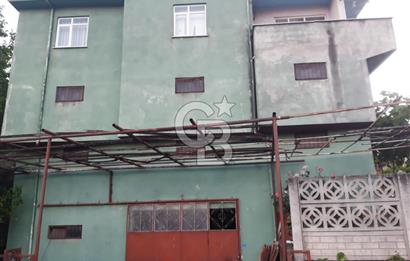 YENİKÖY'DE GÖL MANZARALI SATILIK MÜSTAKIL DEPOLU EV!.
