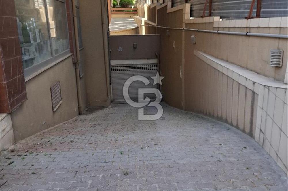 BOSTANCI Marmaray Metro Sahil ve Caddeye Yakın Satılık 3+1
