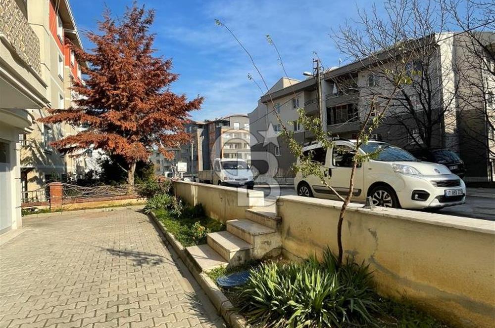 GÖRÜKLE DE MERKEZİ KONUMDA 1+1 EŞYALI SATILIK KİRACISIZ DAİRE