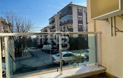 GÖRÜKLE DE MERKEZİ KONUMDA 1+1 EŞYALI SATILIK KİRACISIZ DAİRE