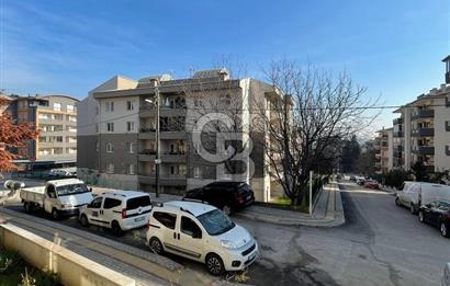 GÖRÜKLE DE MERKEZİ KONUMDA 1+1 EŞYALI SATILIK KİRACISIZ DAİRE
