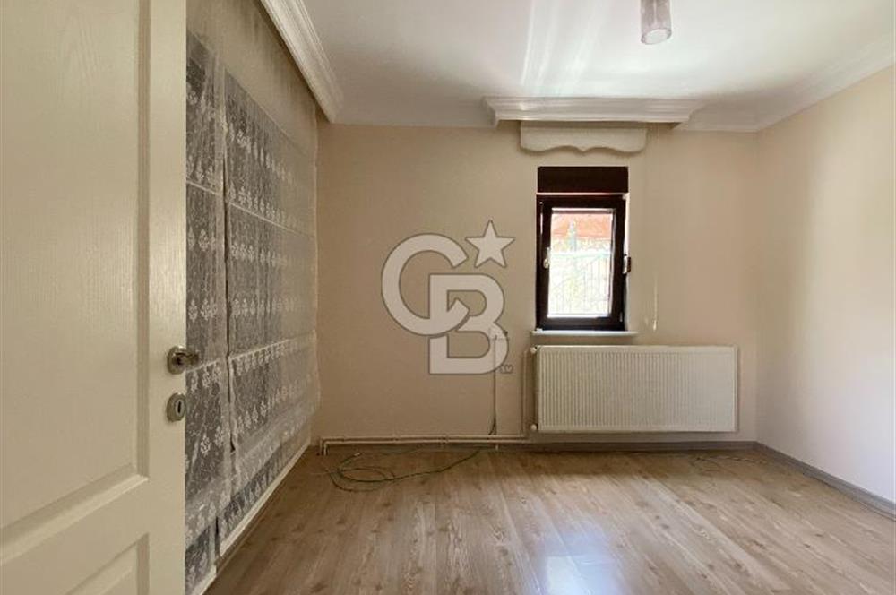 MERKEZE YAKIN BAHÇE KULLANIMLI 2+1 AYRI MUTFAK KİRALIK DAİRE