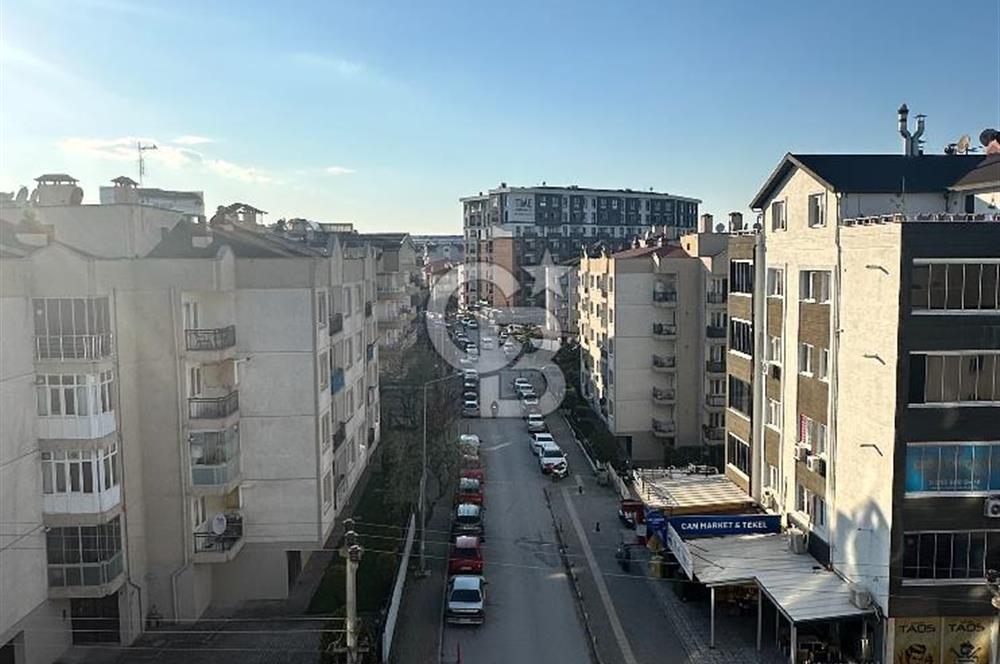 GÖRÜKLE MERKEZİ KONUM SIFIR BİNA KISMİ EŞYALI 2+1 KİRALIK DAİRE