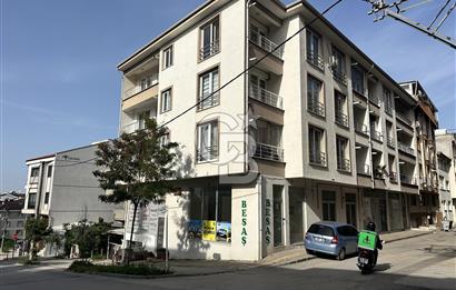 GÖRÜKLEDE MERKEZİ KONUM EMİNEVİME UYGUN CADDE ÜZERİ DÜKKAN