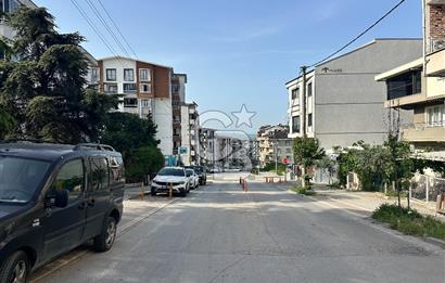 GÖRÜKLEDE MERKEZİ KONUM EMİNEVİME UYGUN CADDE ÜZERİ DÜKKAN